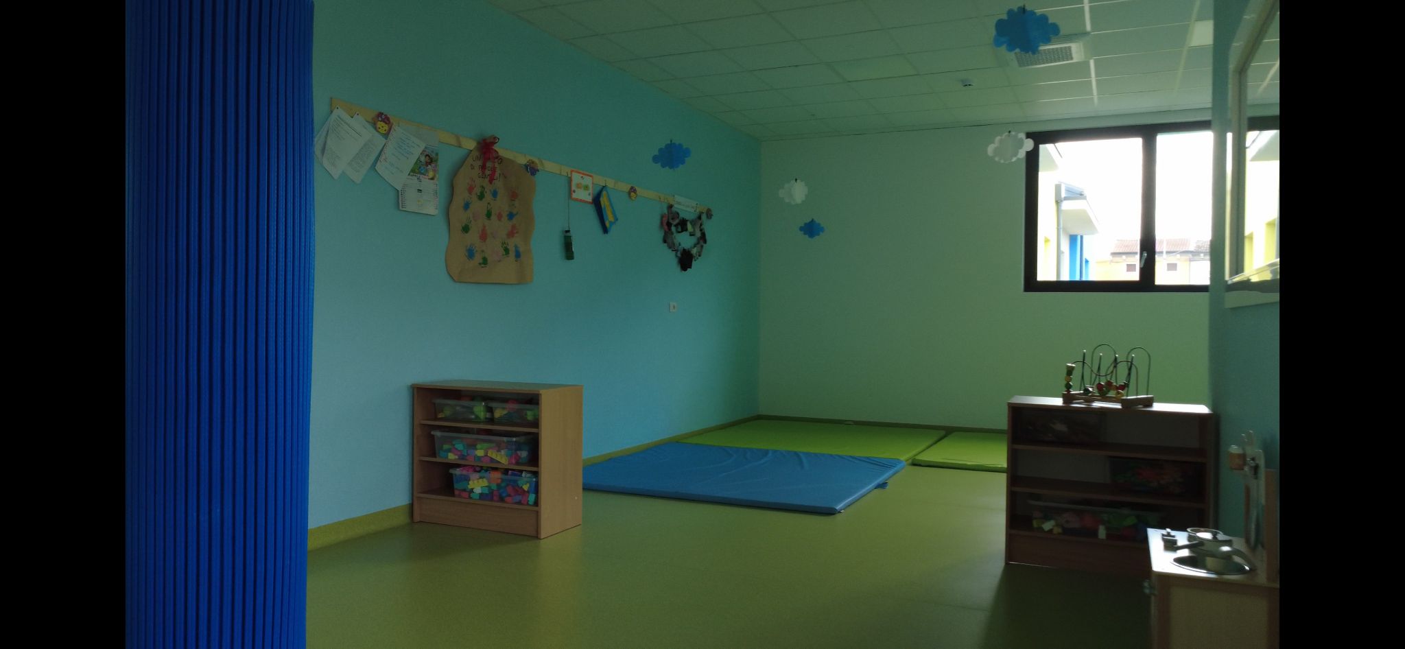 La sala del movimento con tappetoni morbidi